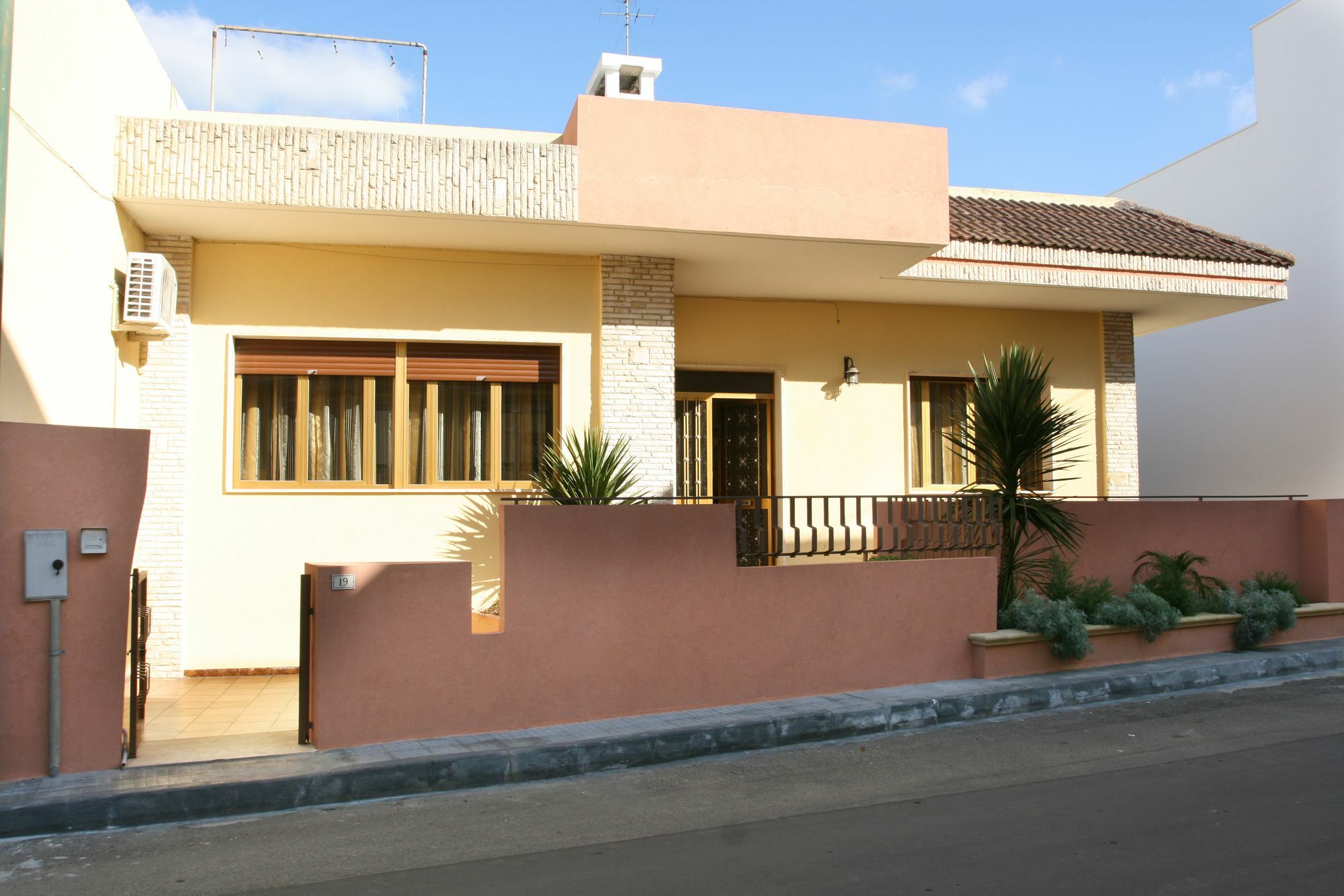Salento Al Mare Bed & Breakfast Тавиано Екстериор снимка